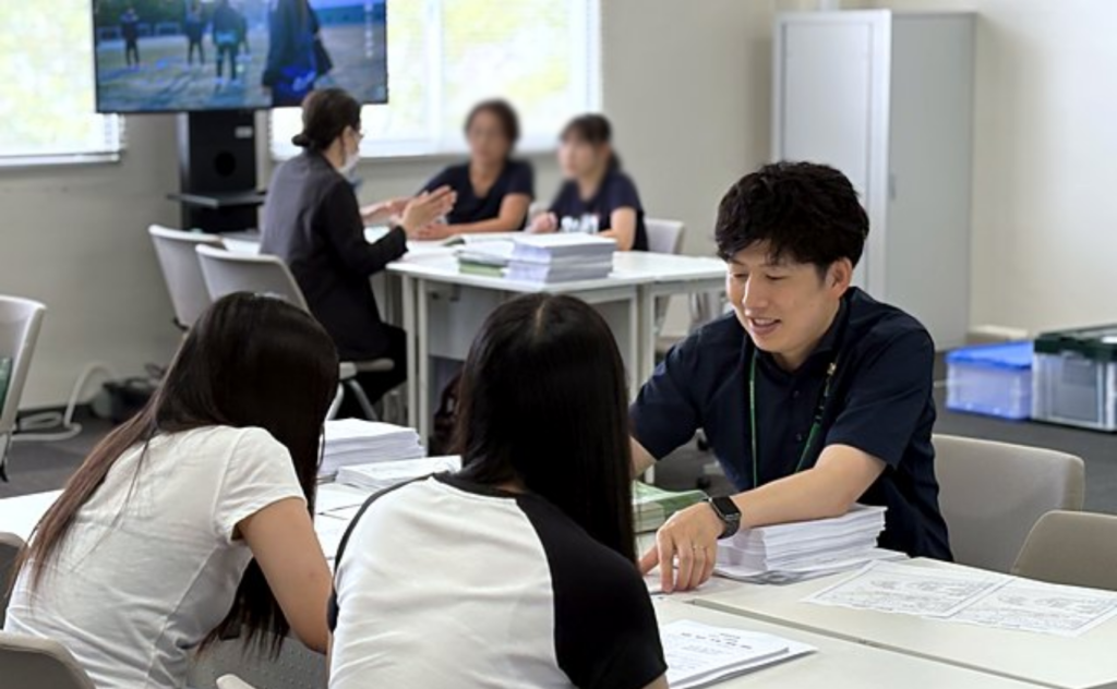 入試について個別に相談する様子
